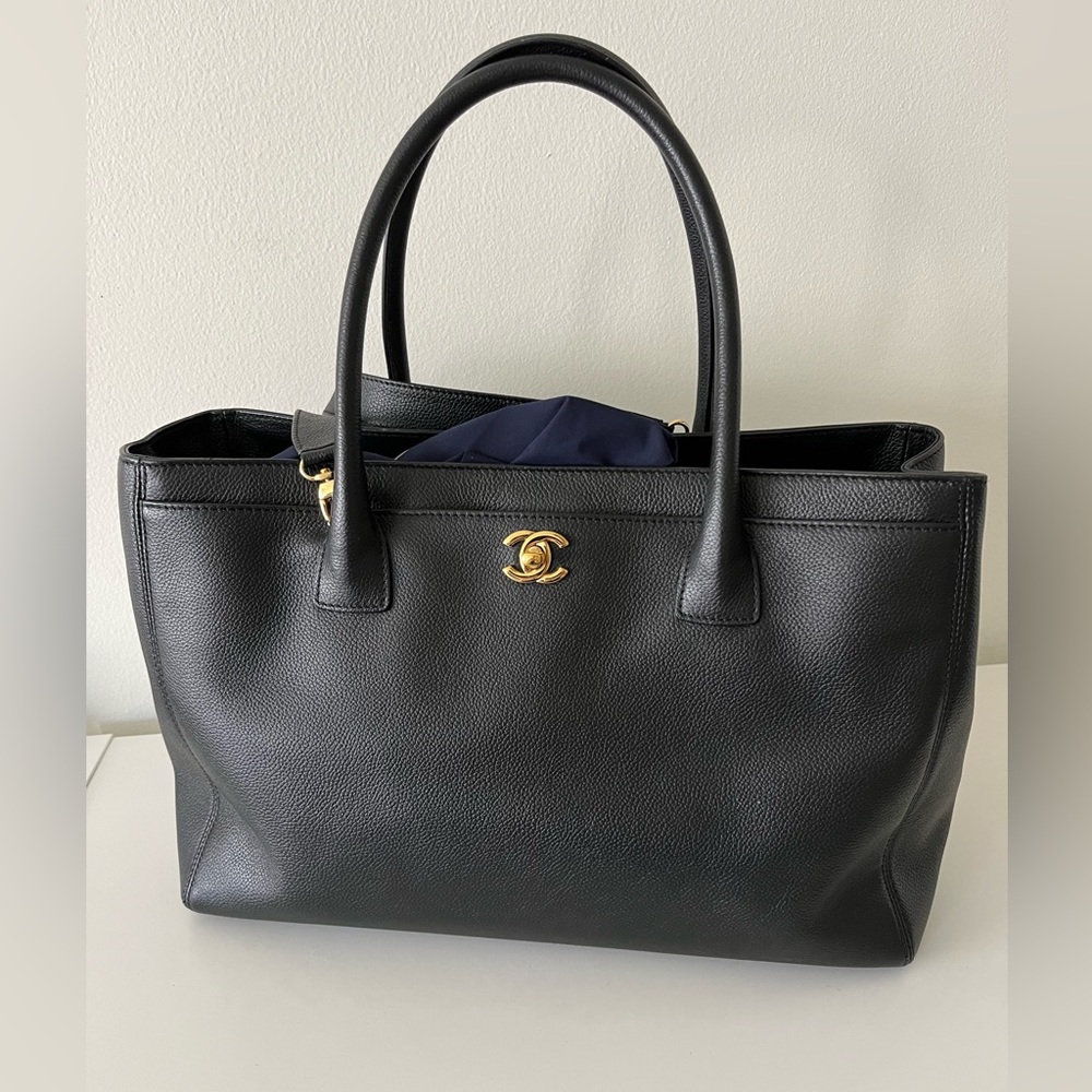 Chanel Cerf Executive Tote Leather Medium